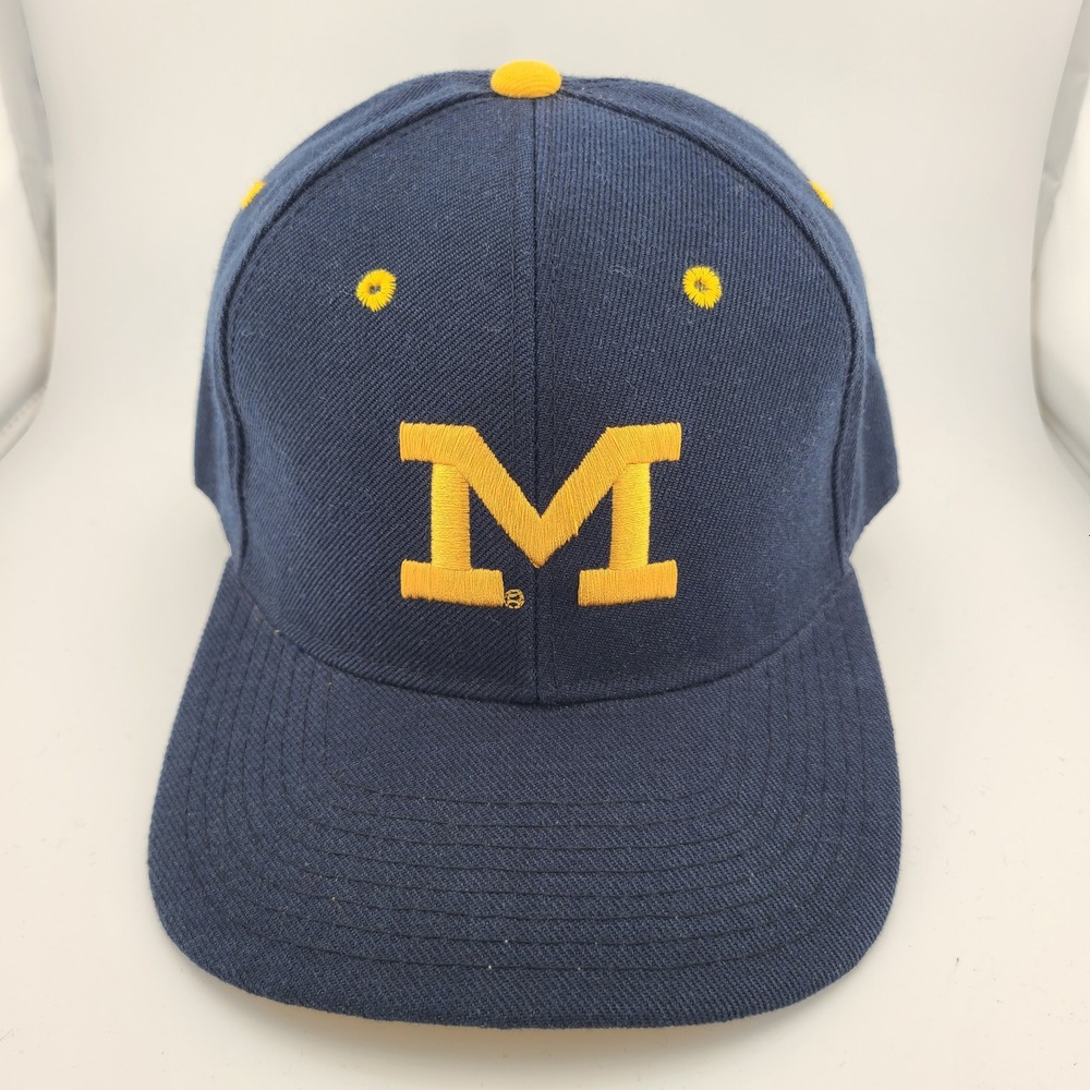 Michigan Wolverines Zephyr Vintage 90s Wool Fitted Hat 7 1/2 Football Sportswear